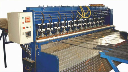 agregat-confectionare-panouri-sudate-din-sarma